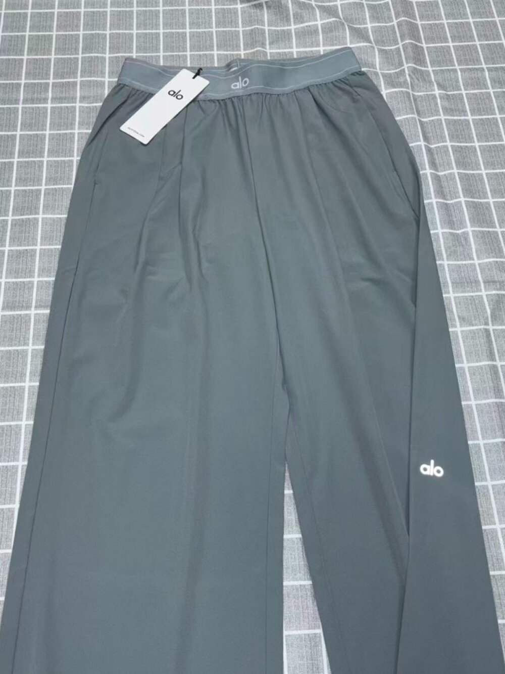 🪞Alo Yoga Suit Up Trouser Steel Grey Regular Fit (Structured Fit) Office Wear